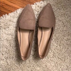 Kelly & Katie tan suede flats